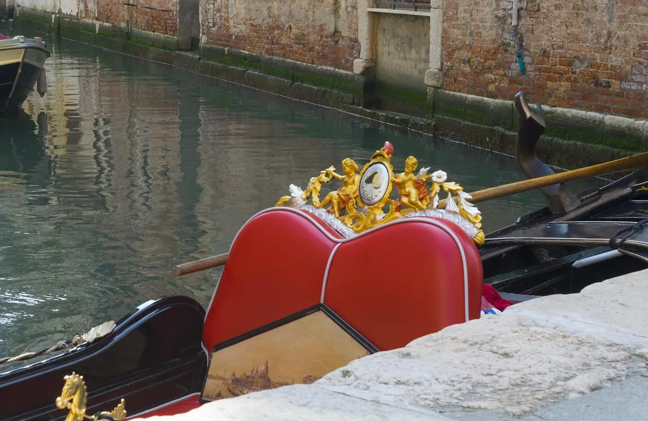Appartamento Ponte Del Megio Venezia Italia